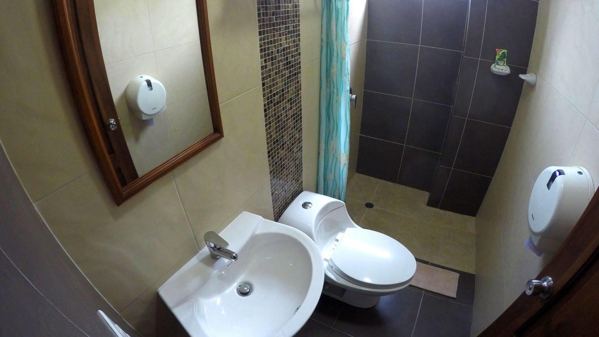 Dc Suites Aeropuerto Guayaquil Dış mekan fotoğraf