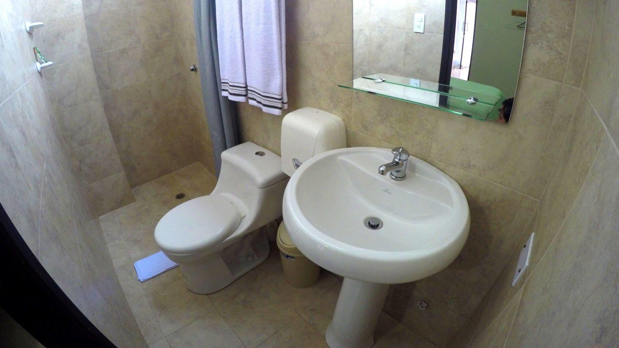 Dc Suites Aeropuerto Guayaquil Dış mekan fotoğraf